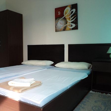 Motel Le Village Skopje Luaran gambar