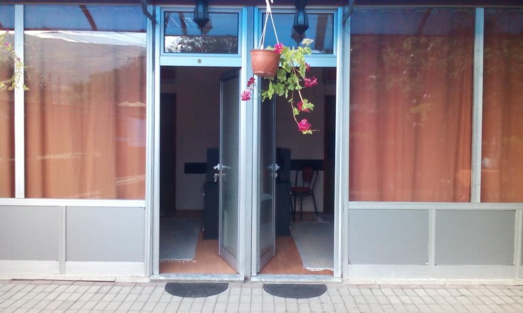 Motel Le Village Skopje Luaran gambar